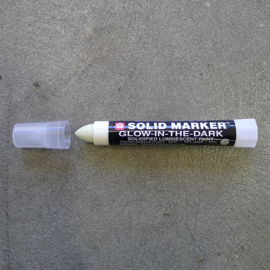 Sakura Solid XSC – Glow in the Dark